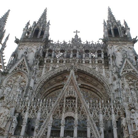 La Savane Du Donjon Rouen Eksteriør bilde