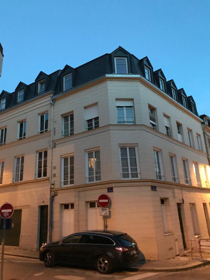 La Savane Du Donjon Rouen Eksteriør bilde